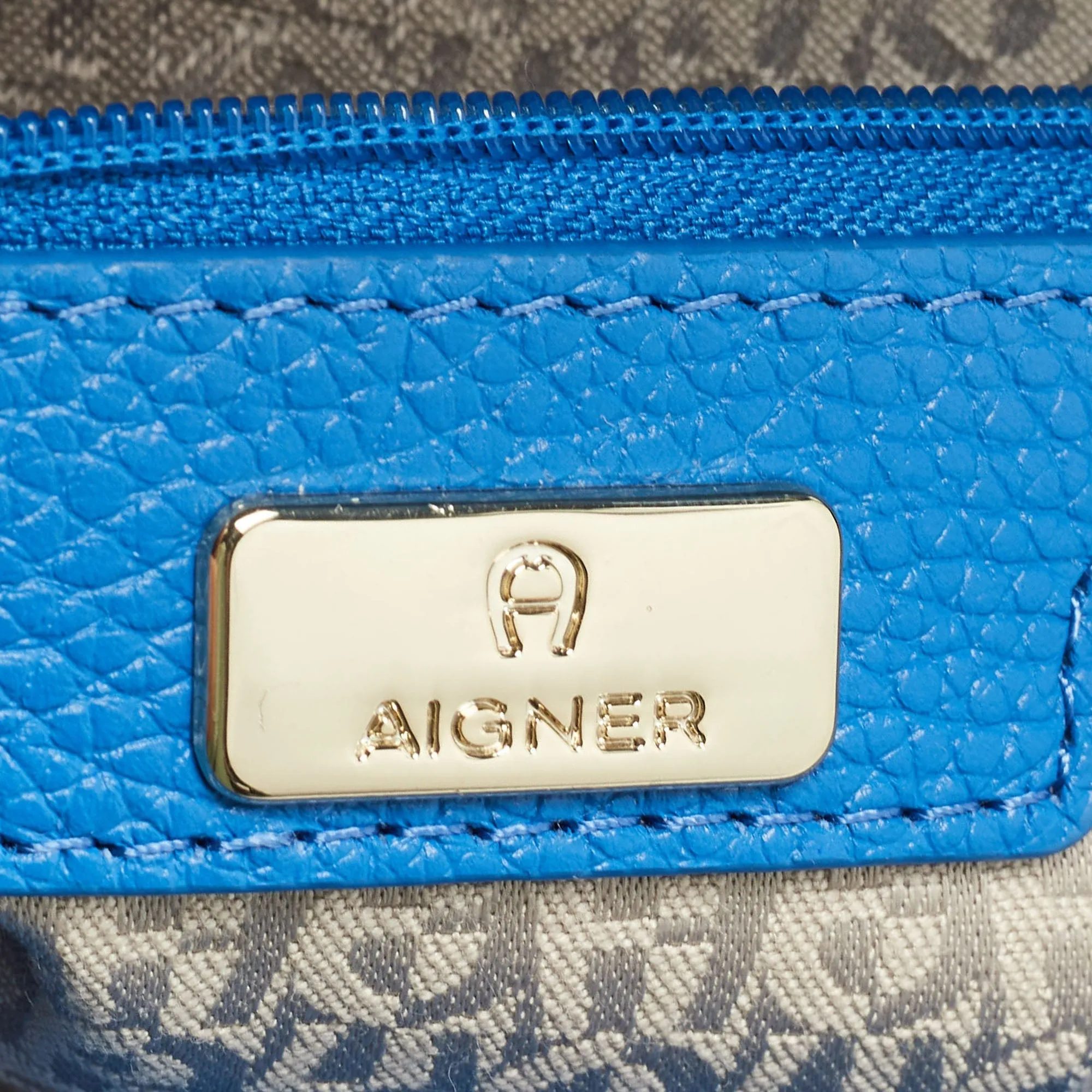 AIGNER Blue Textured Leather Genoveva Shoulder Bag