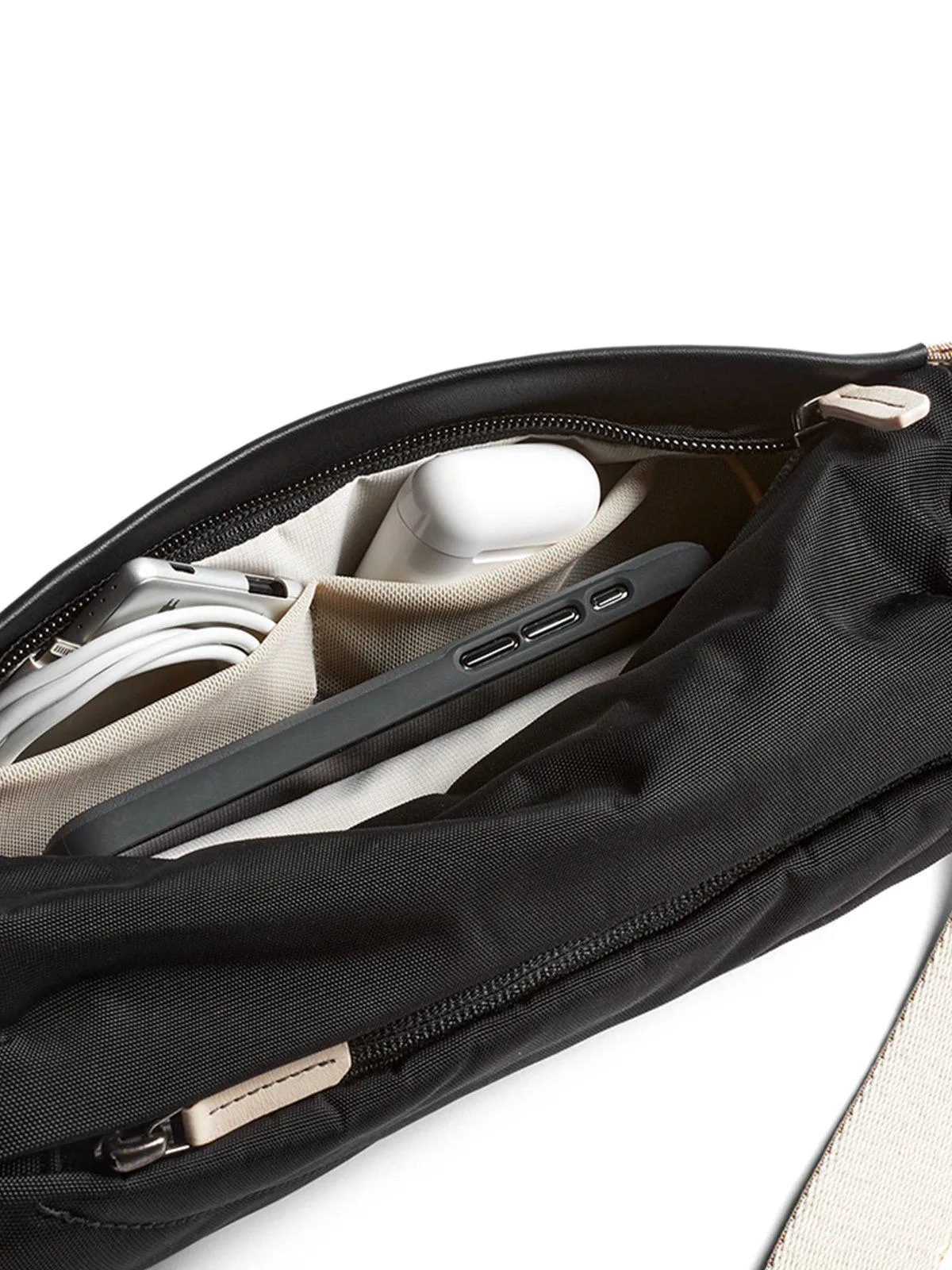 Bellroy Sling Bag Mini Premium Black Sand