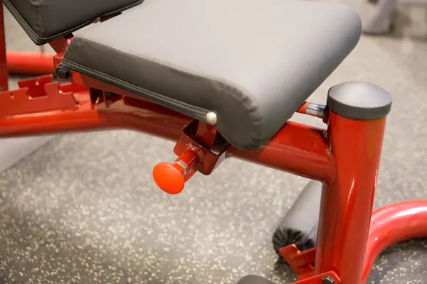 Body-Solid - FLAT/INCLINE/DECLINE BENCH, RED FRAME