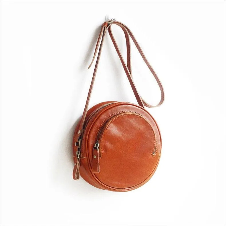 Small Vintage Designer Vegetable Leather Round Bag, Retro Shoulder Bag For Women, Handcrafted Brush Off Ladies Baguette Handbag