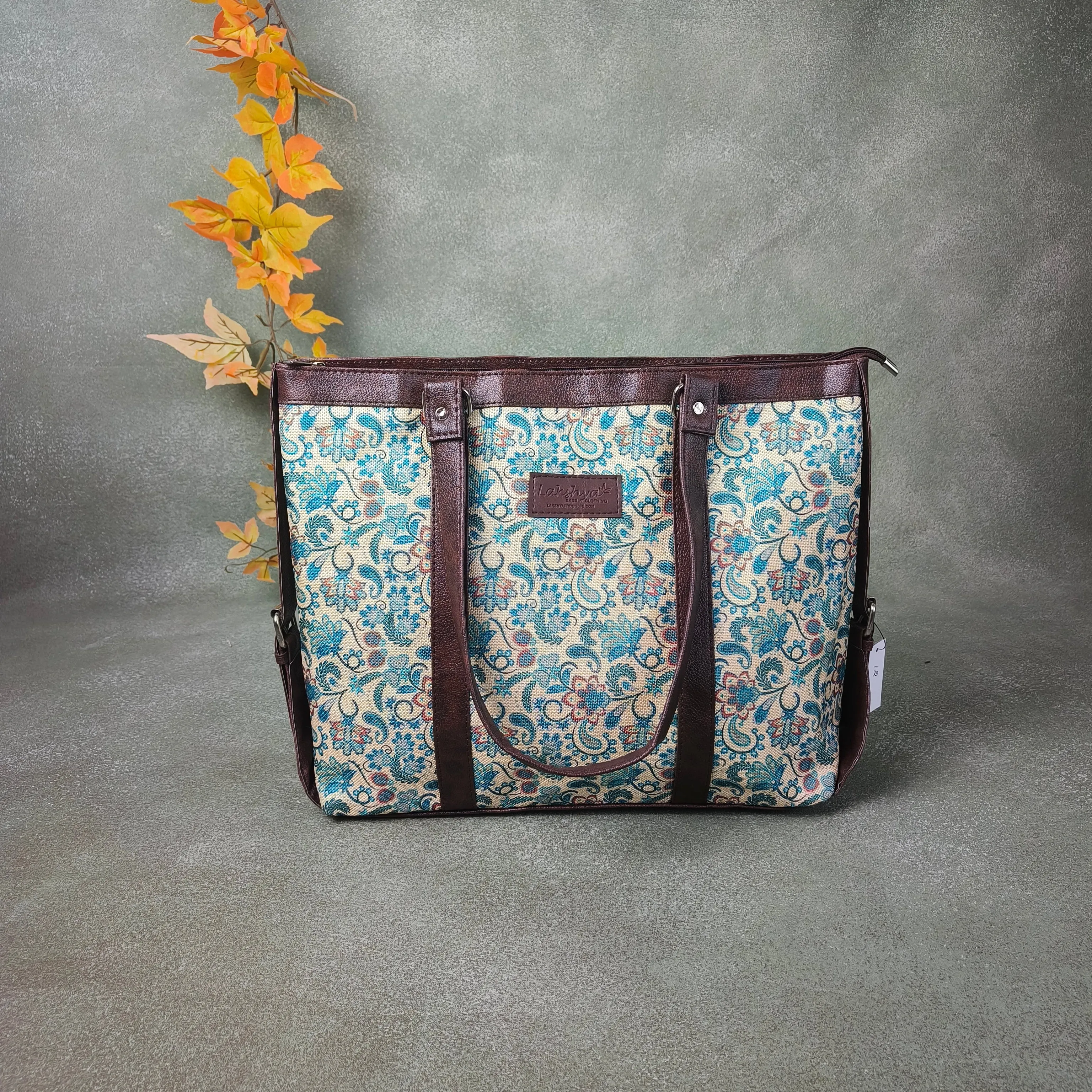 XL laptop Totes Sandal with Blue Botanical Prints Design